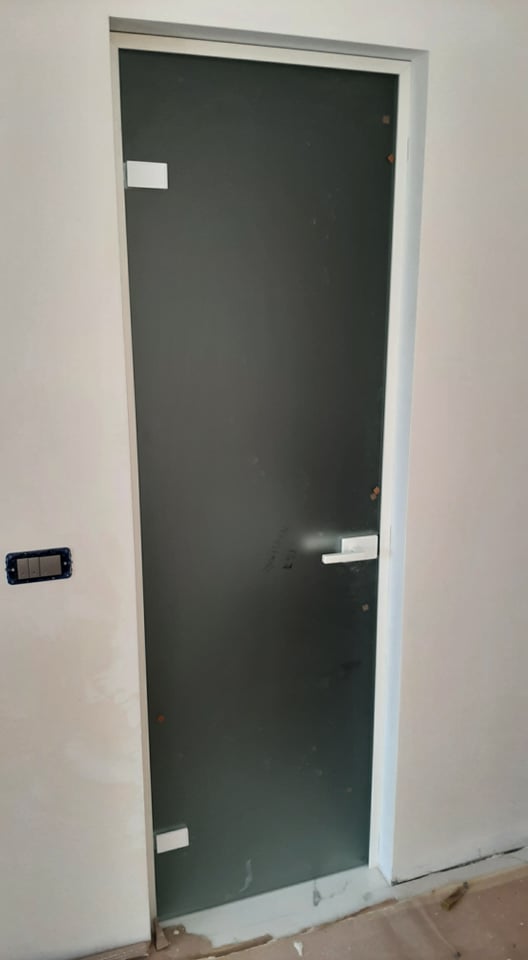 Ανοιγόμενη Εσωτερική Πόρτα 32